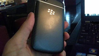 Cum va arăta primul BlackBerry 10 QWERTY - IMAGINI SPION