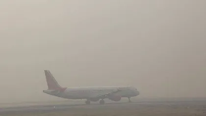 Curse aeriene redirecţionate din cauza ceţii, în Timişoara. Într-un avion se află Regele Mihai
