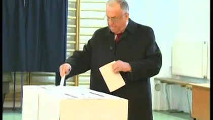 Ion Iliescu: Am votat pentru o situaţie mai stabilă în ţară VIDEO