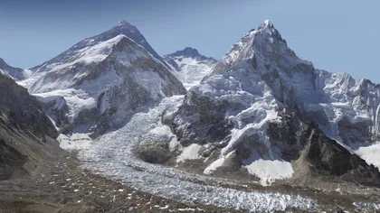 Imaginea de 2 MILIARDE de PIXELI cu Muntele Everest care te face să crezi că eşti acolo