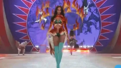 Spectacol incendiar la Victoria's Secret Fashion Show 2012 VIDEO