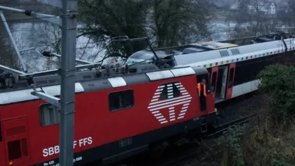 Coliziune între două trenuri de pasageri în Elveţia VIDEO