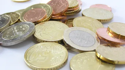Euro, la minimul ultimelor opt luni faţă de leu