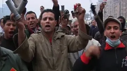 EGIPTUL FIERBE: Demonstraţii violente în piaţa Tahrir. 5 morţi şi zeci de răniţi