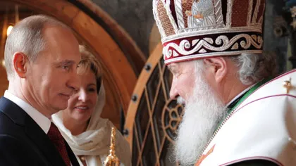 A venit din nou Crăciunul: Ortodocşii de rit vechi sărbătoresc Naşterea Domnului VIDEO