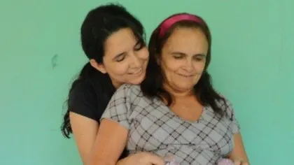 O braziliancă de 51 de ani le-a născut pe propriile sale nepoate