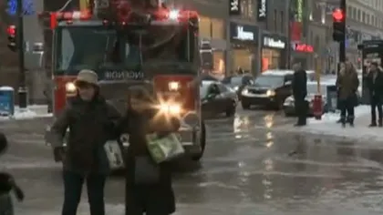 Imagini surprinzătoare la Montreal: O conductă de apă a inundat oraşul VIDEO