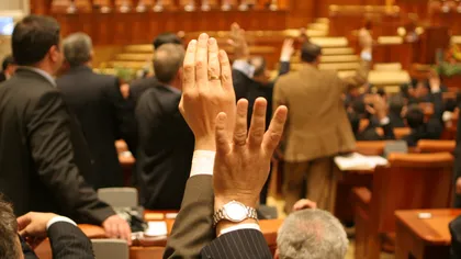 Camera Deputaţilor vrea să cumpere hârtie igienică de zeci de mii de euro