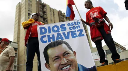 Hugo Chavez ia măsuri drastice de pe patul de spital: devalorizează cu o treime moneda Venezuelei