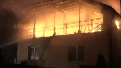 Incendiu puternic în Bistriţa Năsăud: O casă a fost făcută scrum