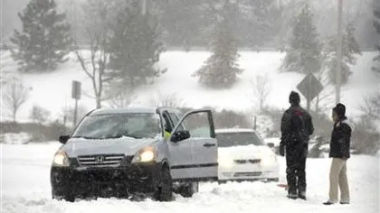 Stare de urgenţă în SUA: Furtunile de zăpadă au paralizat mai multe state americane VIDEO