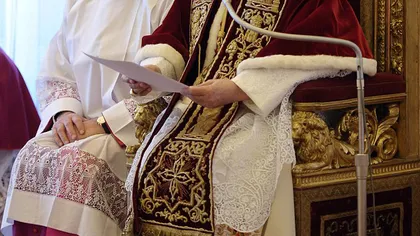 Mânia lui Dumnezeu faţă de demisia Papei? Vezi ce semn naşte superstiţii la Vatican