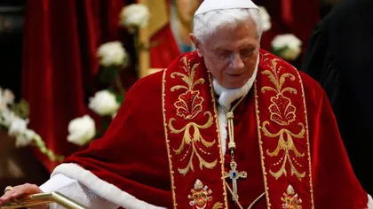 Efectul unui raport secret: Suveranul Pontif, victima Papalităţii şi Bisericii Catolice