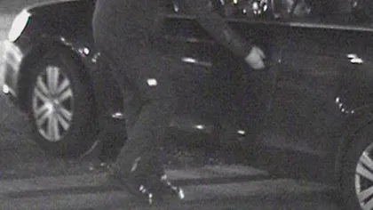 Un violator surprins de camerele de supraveghere de la o benzinărie în timpul atacului