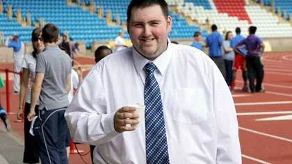 Un profesor obez a slăbit 70 de kg după ce elevii săi l-au batjocorit FOTO