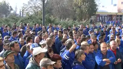 Proteste la combinatul Oltchim: Angajaţii cer să li se prezinte planul de reorganizare