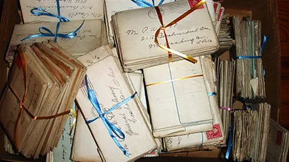 Cel mai leneş poştaş a fost arestat după ce a ars 30.000 de scrisori, în loc să le livreze