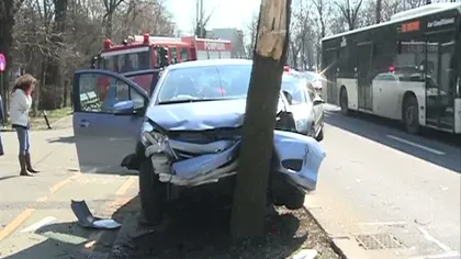 Accident grav pe Şoseaua Kiseleff din Bucureşti. O persoană a fost rănită VIDEO
