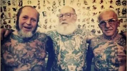 Tatuajele duse la extrem. Vezi cum arată cele mai în vârstă persoane tatuate pe TOT CORPUL - GALERIE