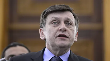 Antonescu, despre neprezentarea la discursul lui Băsescu: E un preşedinte legal, dar nu unul legitim
