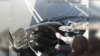 Cum au salvat două femei un autobuz cu pasageri de la o tragedie VIDEO