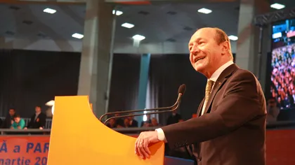 Băsescu: Nu voi promulga modificările PSD la Legea educaţiei