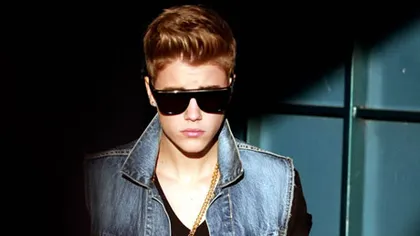 Justin Bieber, cel mai penibil moment: A ieşit pe stradă cu chiloţii la vedere FOTO