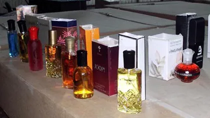Parfumuri de 150.000 de euro au fost confiscate de poliţişti