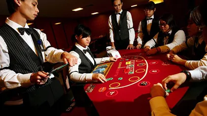 Un bărbat dă în judecată un CAZINO după ce a pierdut o SUMĂ INIMAGINABILĂ la jocurile de noroc