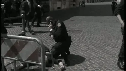 Focuri de armă la sediul Guvernului italian. Patru oameni au fost răniţi, inclusiv autorul atacului