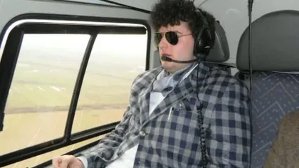 TUPEU DE MILIARDAR: S-a dus la mănăstire cu elicopterul FOTO