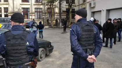 Percheziţii în Bucureşti, la o grupare suspectă de SPĂLARE DE BANI