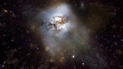 Un nou mister cosmic: S-a descoperit o galaxie masivă, veche aproape cât Universul