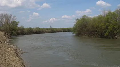 O fetiţă de 12 ani s-a înecat în râul Sitna din Botoşani