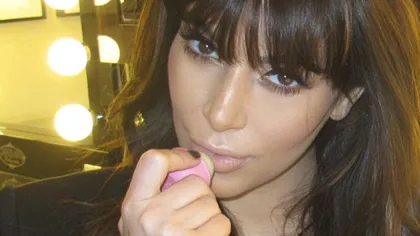 Kim Kardashian îşi uimeşte fanii. Vezi cum s-a afişat în public FOTO