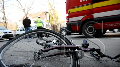 Accident tragic în Bacău. Un copil de 12 ani, aflat pe bicicletă, a fost lovit mortal de o maşină