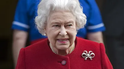 Rar ai mai văzut-o aşa. Regina Elisabeta a II-a, pe post de simplă BUNICUŢĂ GALERIE FOTO