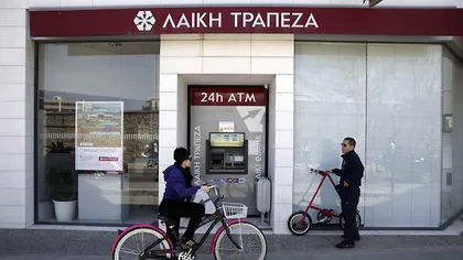 Ciprul a blocat active de peste 5 MILIARDE de euro ale unor trei foşti directori ai Laiki Bank
