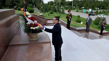 Premierul Victor Ponta a vizitat observatorul astronomic şi Ansamblul Registan din Samarkand