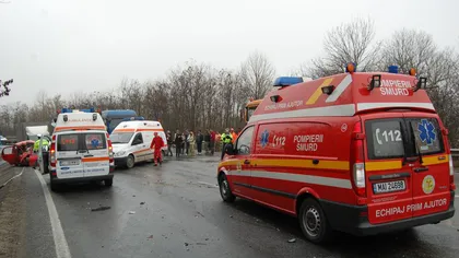 Accident GRAV în Arad: Trei persoane au murit, iar alte două au fost grav rănite