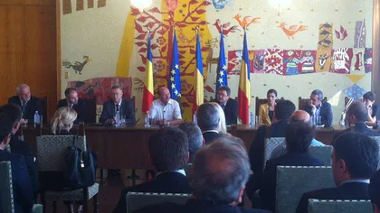Băsescu, la întâlnire cu membrii Fundaţiei Mişcarea Populară