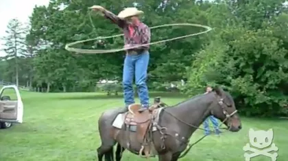 A vrut să fie cowboy, însă a ratat în cel mai stupid mod VIDEO