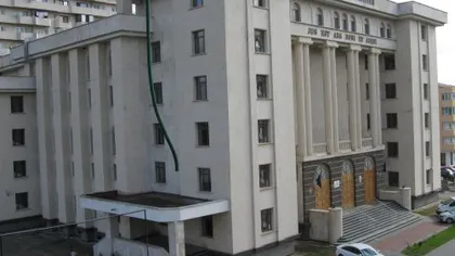 Preşedintele suspendat al Tribunalului Dâmboviţa, judecat pentru trafic de influenţă