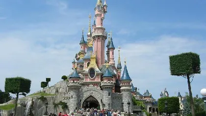 Un prinţ saudit a cheltuit 15 milioane de euro la parcul Disneyland din Paris