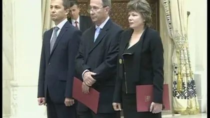 Noii judecători CCR, Morar, Pivniceru şi Dorneanu, au depus jurământul în faţa preşedintelui Băsescu