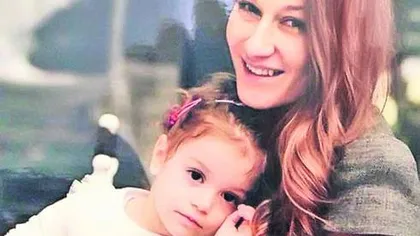 Raluca Sandu va pleca definitiv din România cu fetiţa ei