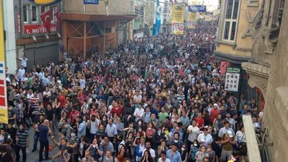 MAE îi avertizează pe românii care merg în Turcia să evite aglomeraţia şi manifestaţiile de protest