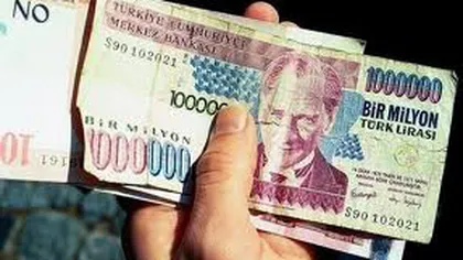 Lira turcească s-a depreciat după ce premierul a avertizat că speculatorii vor fi 