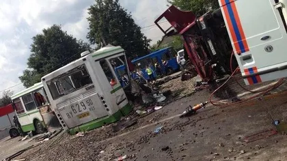 TRAGEDIE ÎN RUSIA: Cel puţin 18 morţi într-un accident rutier cu un autobuz care transporta copii