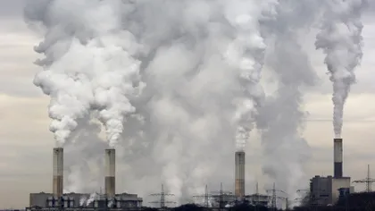50 de mari companii, responsabile pentru 73% din totalul emisiilor de gaze cu efect de seră pe plan mondial